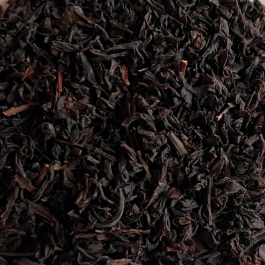 Loose leaf black tea blend for making iced tea